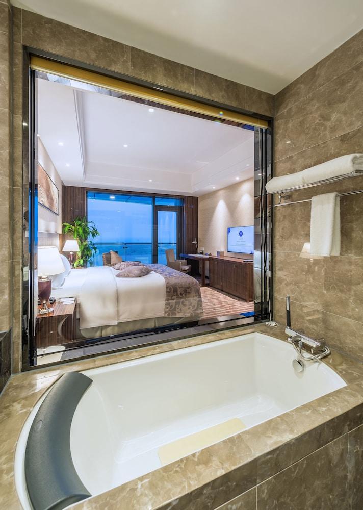 Grand Mercure Qingdao Qinglong