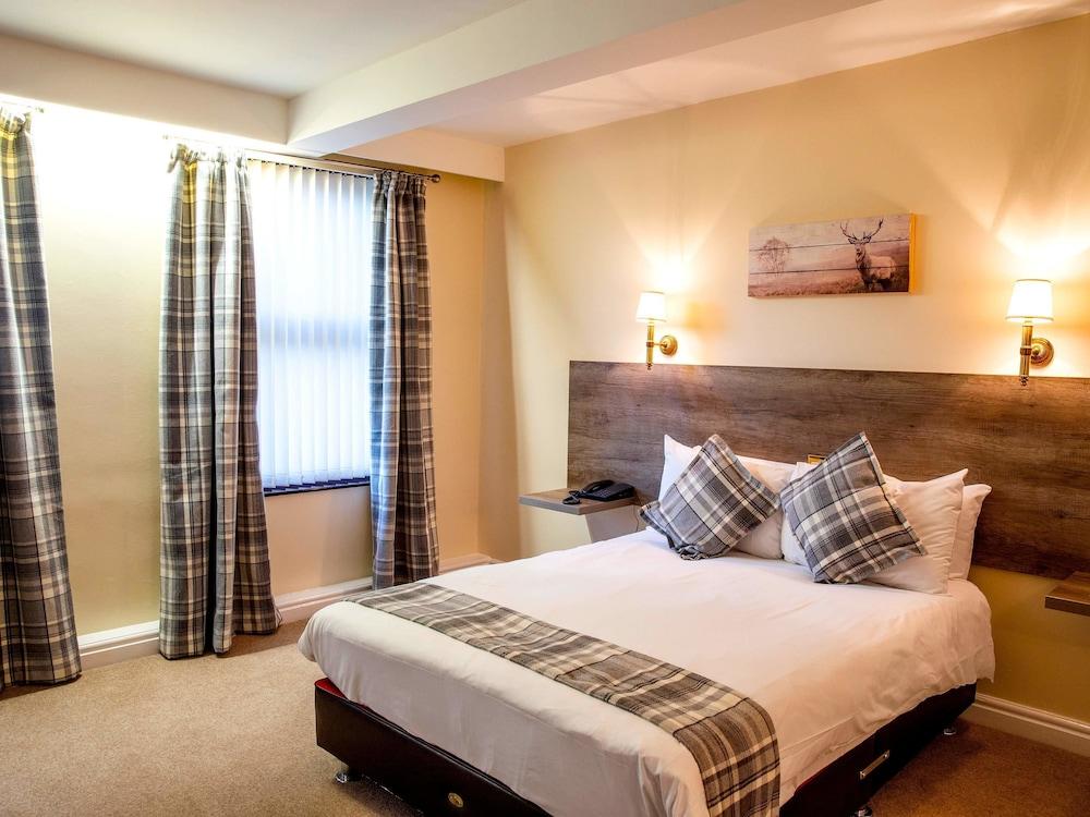 The Sitwell Arms Hotel