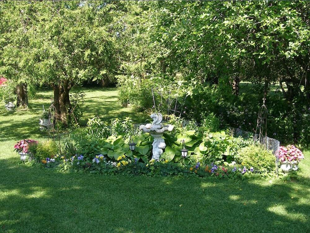 A Valley View Bed & Breakfast