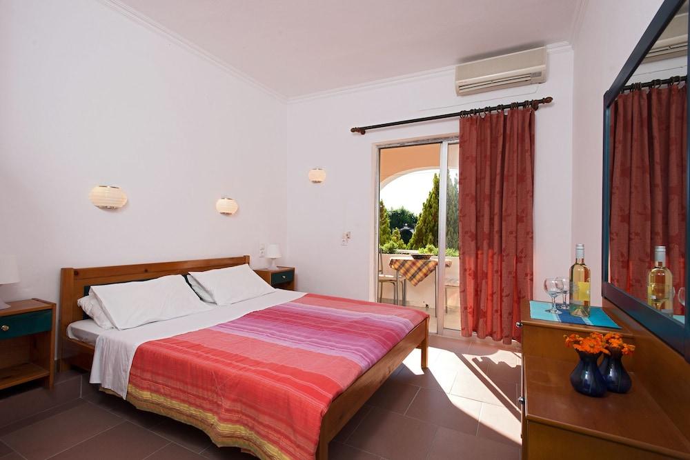 Blue Lagoon by Estia