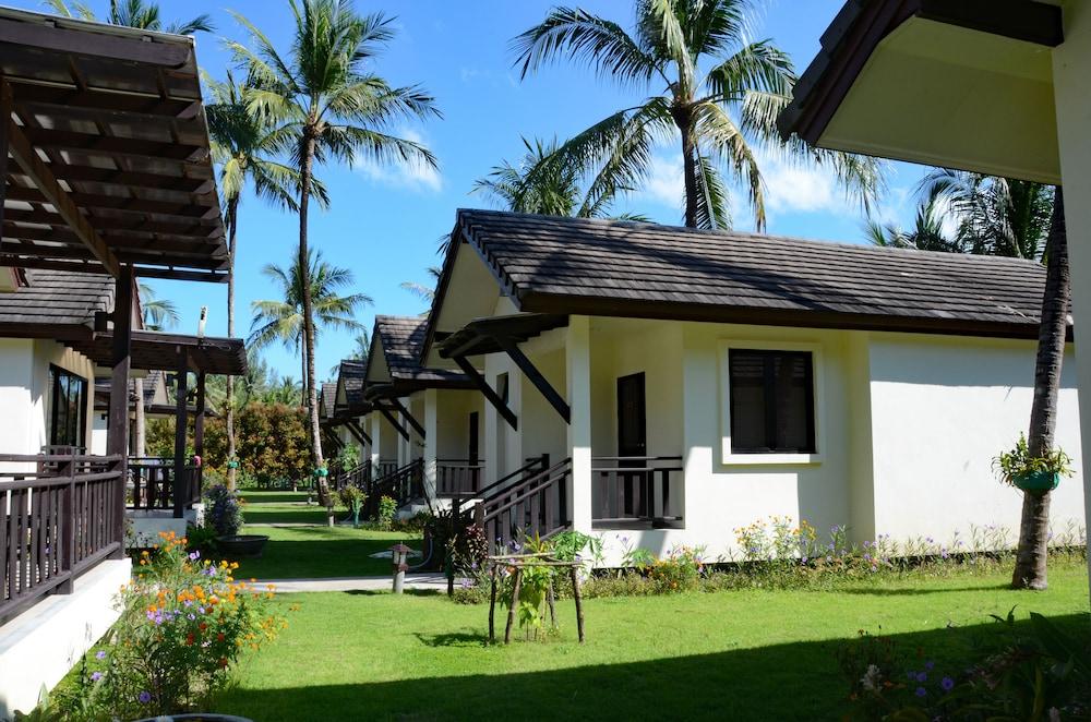 Khao Lak Blue Lagoon Resort