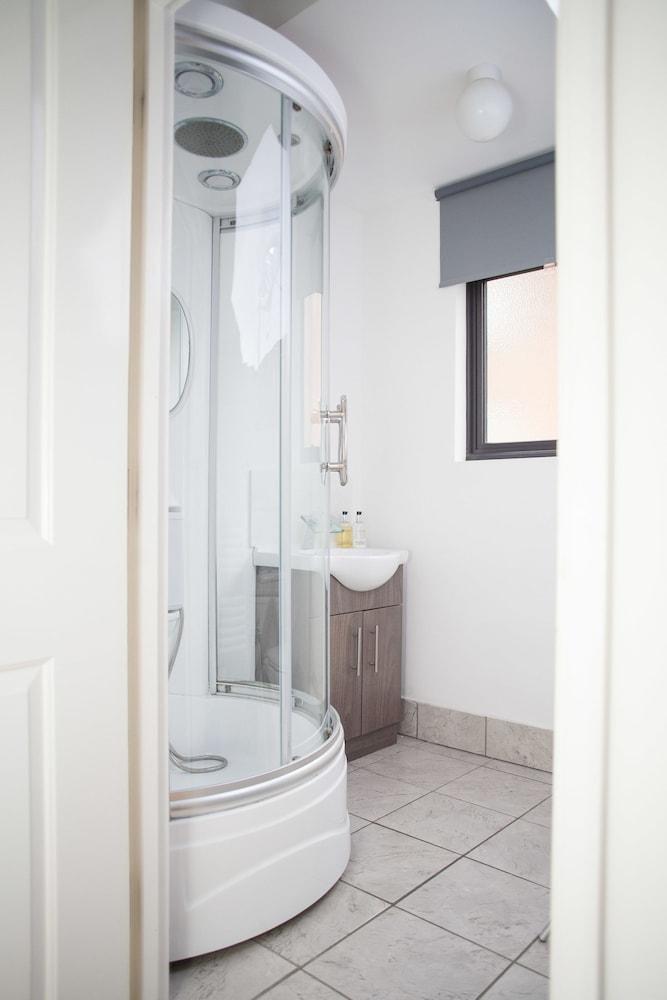 Quire Court Apartments