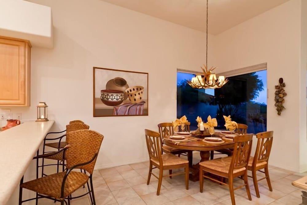 Honey Mesquite Getaway in Legend Trail By Signature Vacation