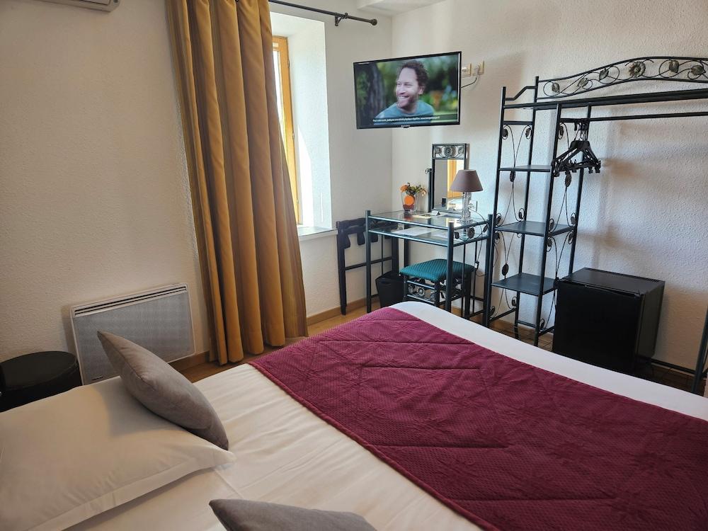 Hôtel Restaurant le Val d'Amby