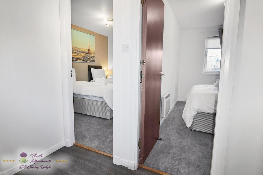 Thistle Apartments - City View Apartment