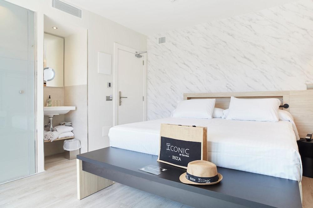 Invisa Hotel Es Pla - Adults Only