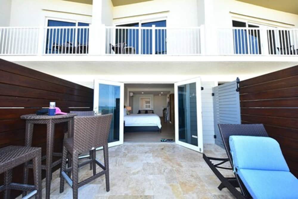 Sun Tower Hotel & Suites on the Beach