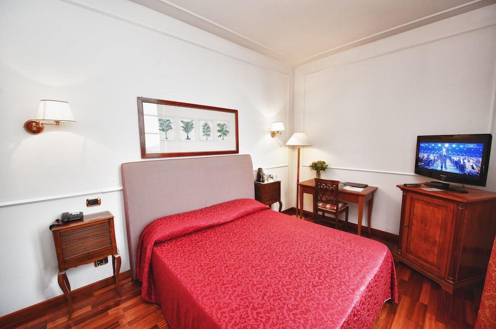 Relais Casali della Cisterna