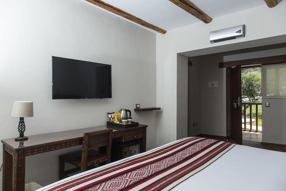 Del Pilar Ollantaytambo