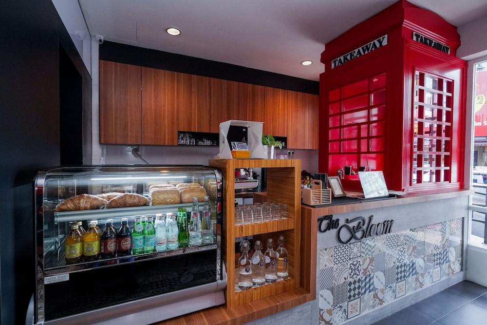 Bloommaze Boutique Hotel