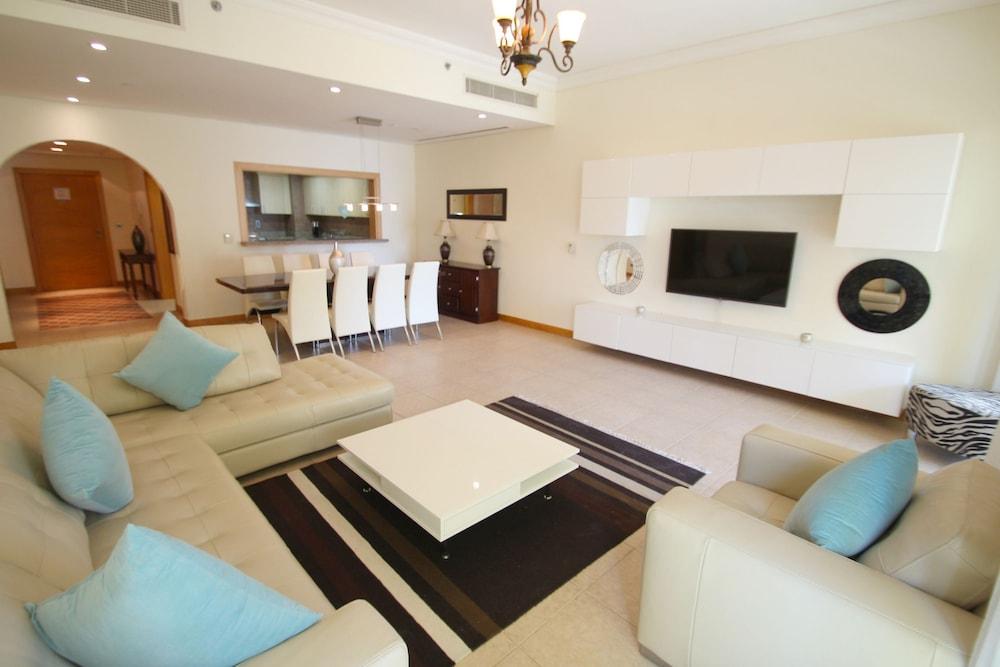 Kennedy Towers - Al Habool