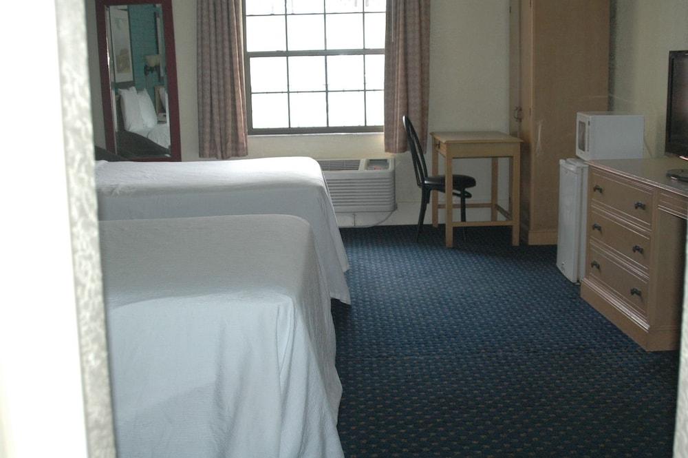 Motel 6 Tallahassee, FL – North Monroe