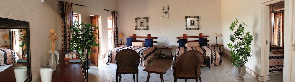 Amanzingwe Lodge Conference Centre & Spa