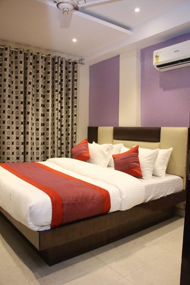 Hotel Snow White Inn