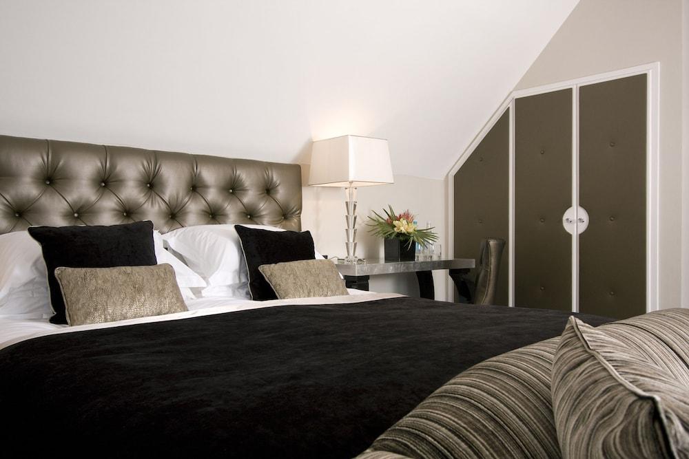 Sanctum on the Green