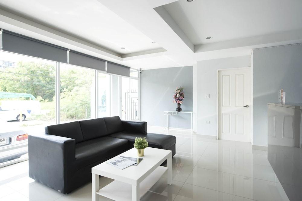 NW Apartment Lasalle 59