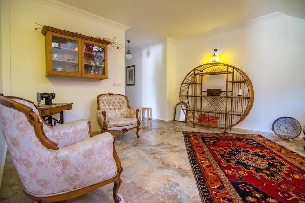 Villa Kaya Peace 4 Bedroom