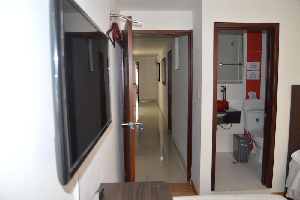 Aparta Hotel Oporto 83