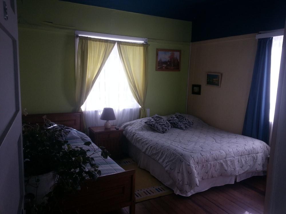 Hostal Casa Oriente Viña
