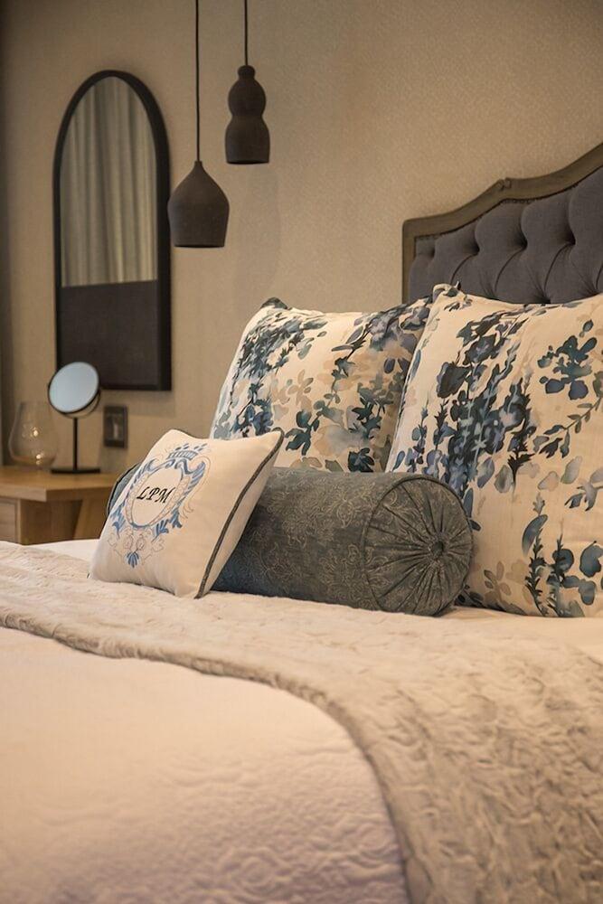 Le Petit Manoir Franschhoek