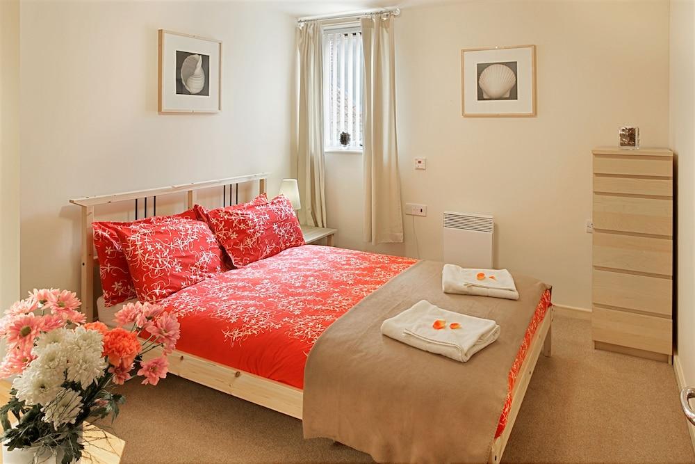 Discovery Accommodation