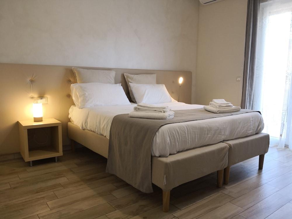 Michelangelo Home B&B