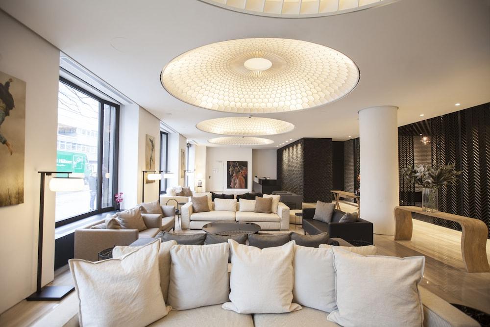 Quentin XL Potsdamer Platz Hotel