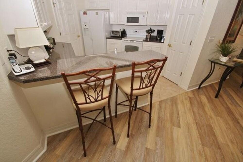 Oceanwalk 14-306 Apartment 2