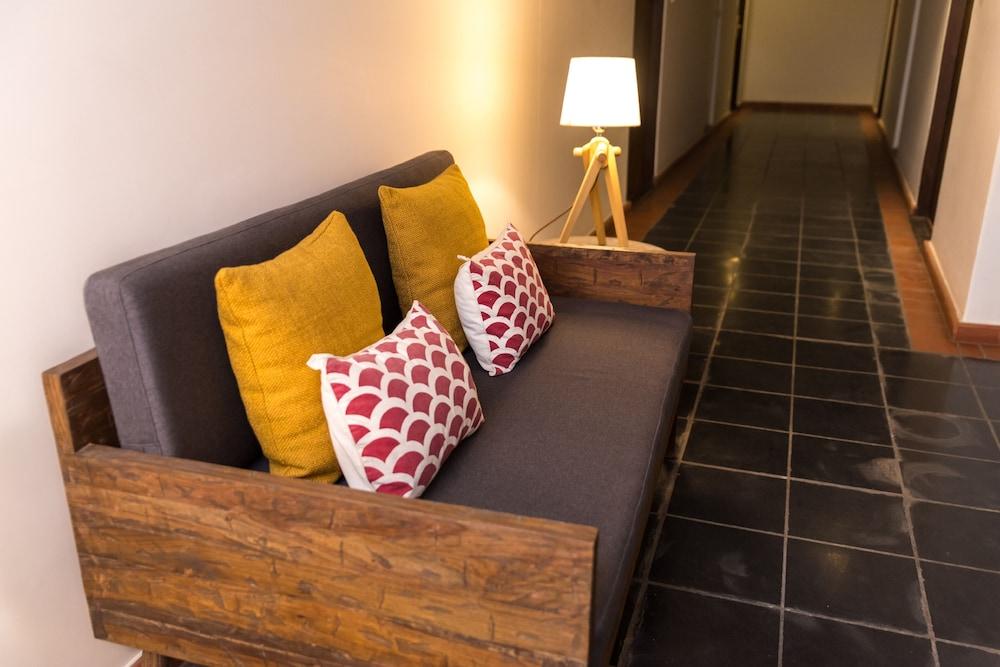 Hotel Roadhouse, Thamel, Kathmandu- Contemporary Boutique