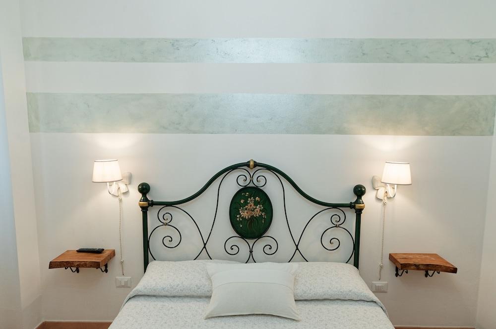 Villa Mandrioli Agriturismo