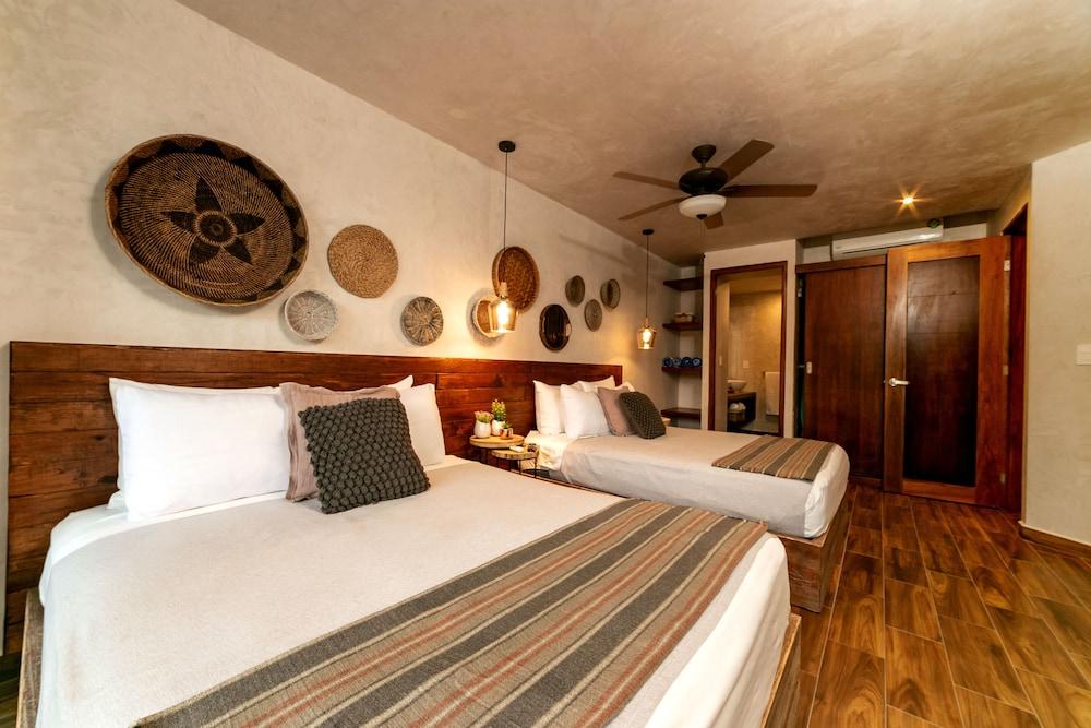 Trinity 202 by Mikitito Rentals