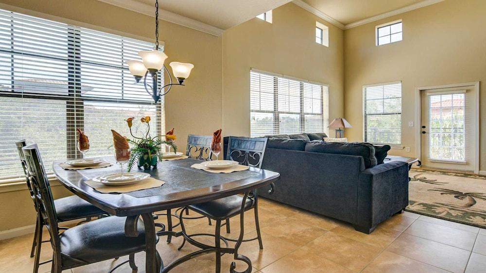 Bella Piazza 904 - 535