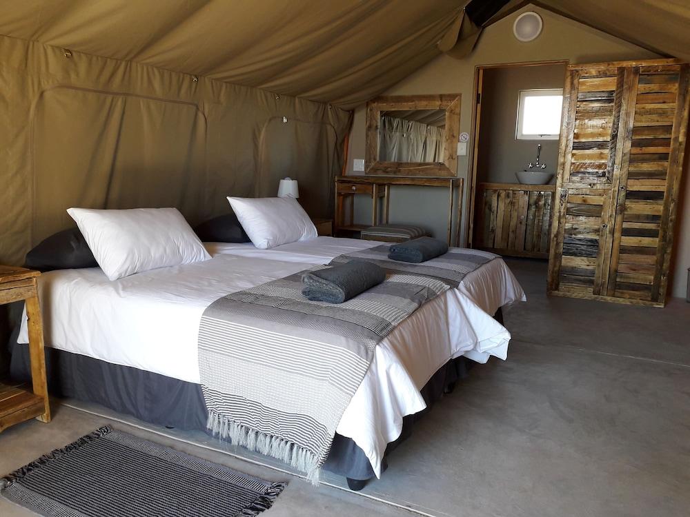 Blue Bushman Luxury Tented Lodge