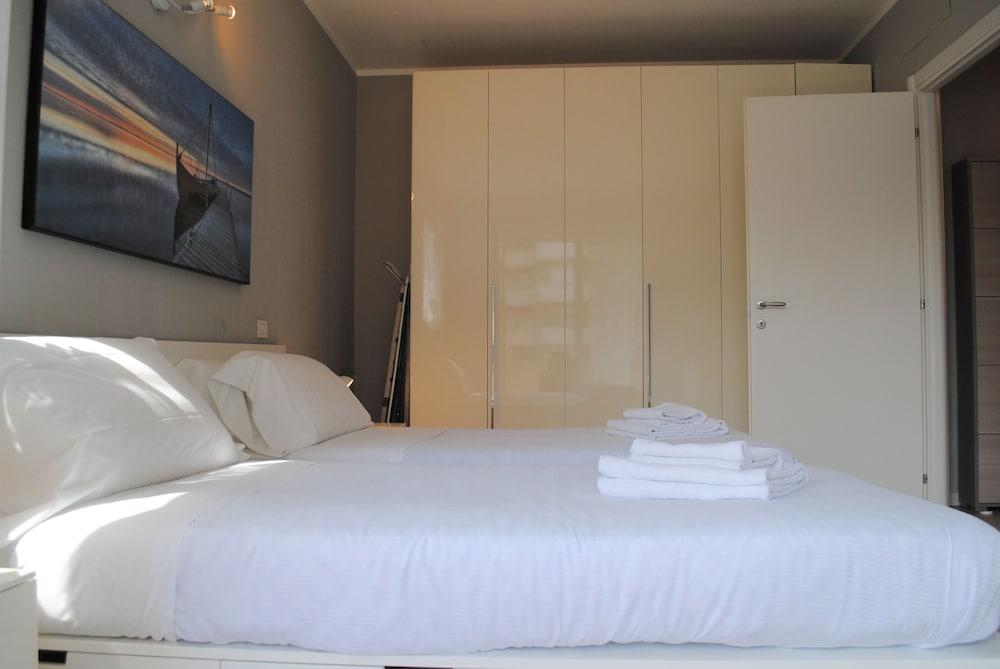 Bnbook - Metropolitan Expo Flat 4