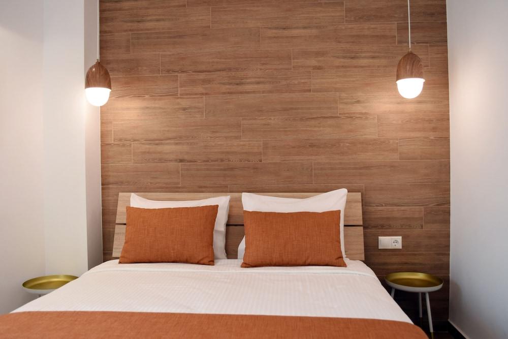 Armonia Deluxe Apt Must