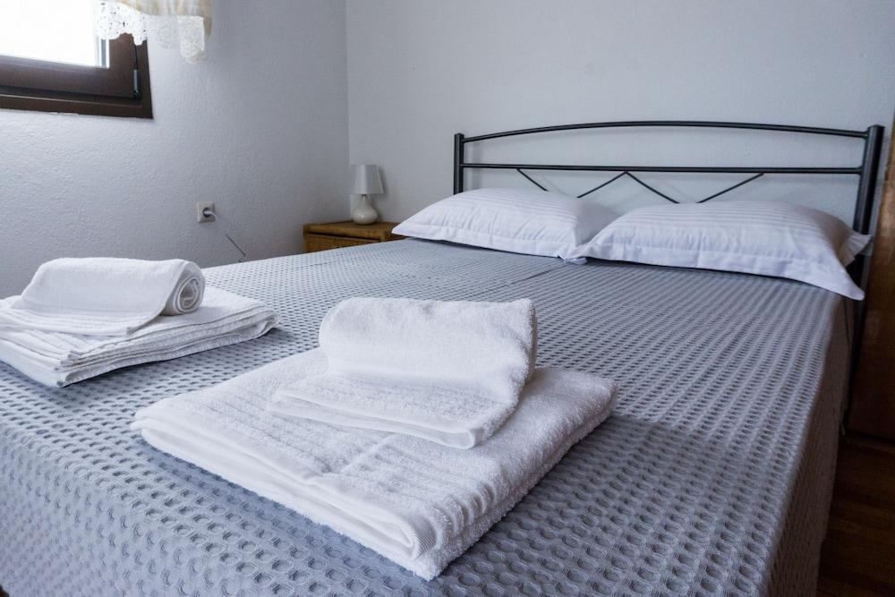 Zennova Sea & Mount Athos View 1