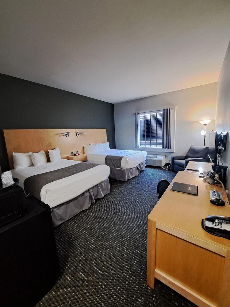 Spark by Hilton Artesia