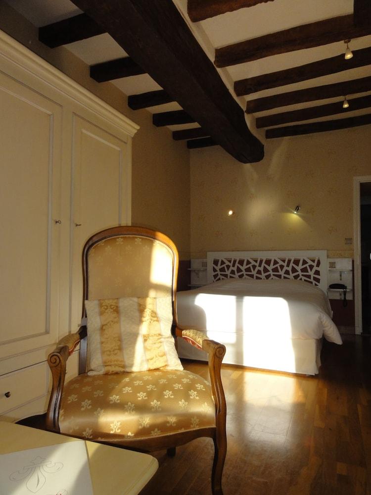 Le Manoir de la Giraudière