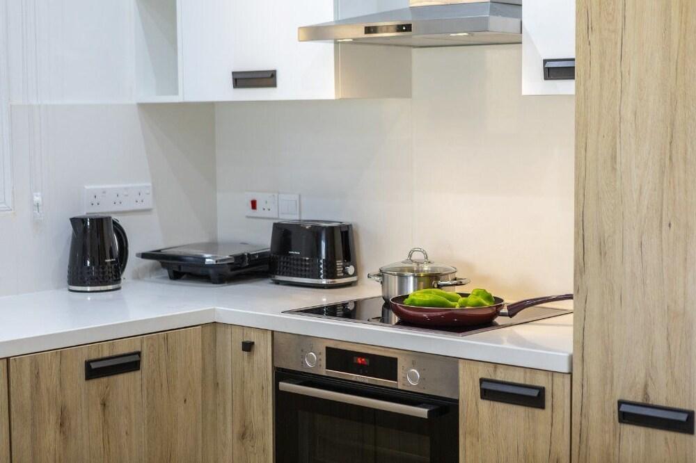 Meneou Beachfront Villa 3