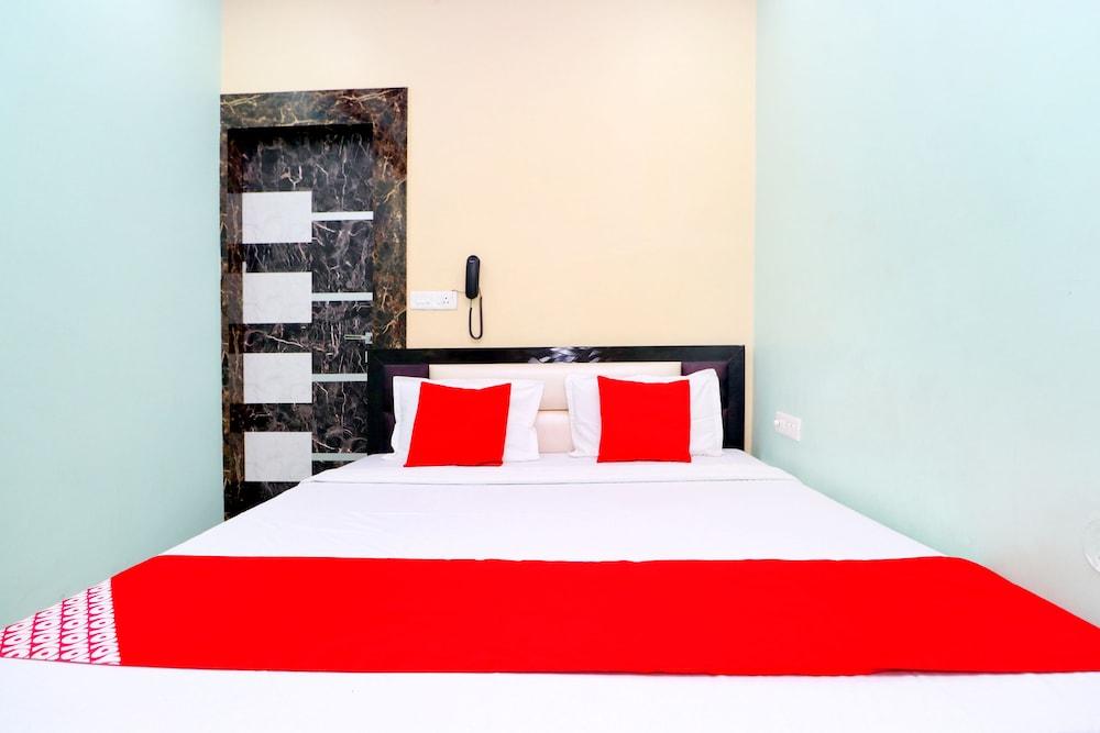 OYO 43028 Hotel Tranquil