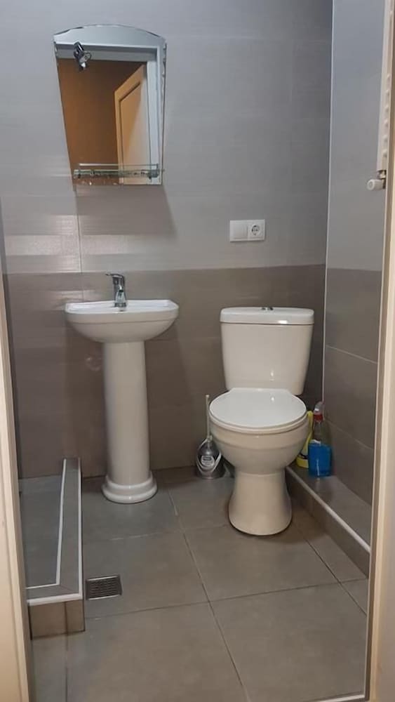 Riverside Apartment on Chkheidze