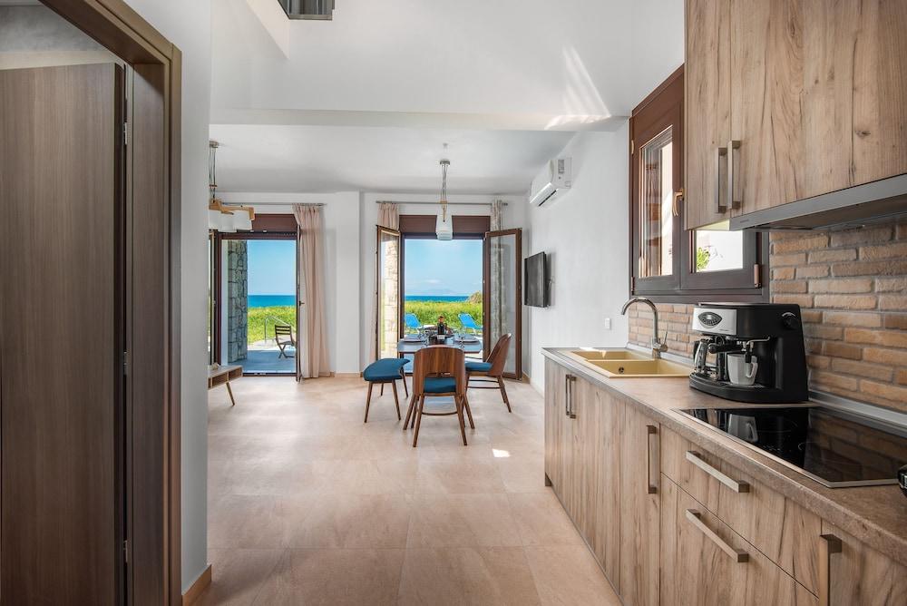 Diagoras & Attalos Villas