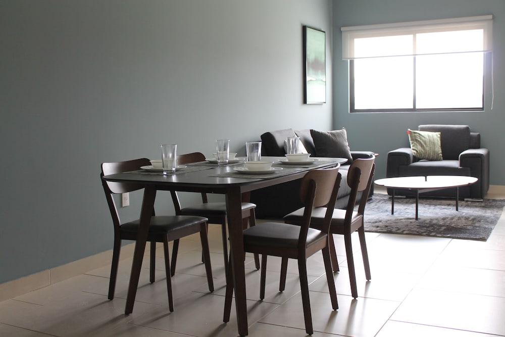 Suits Murato Estancias Cortas