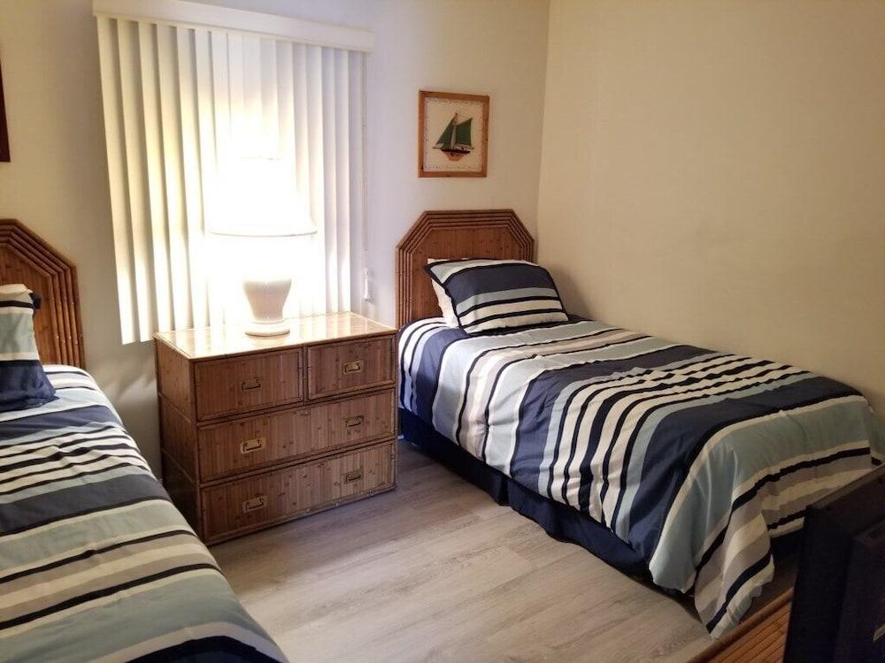 St. Augustine Ocean and Racquet 5220