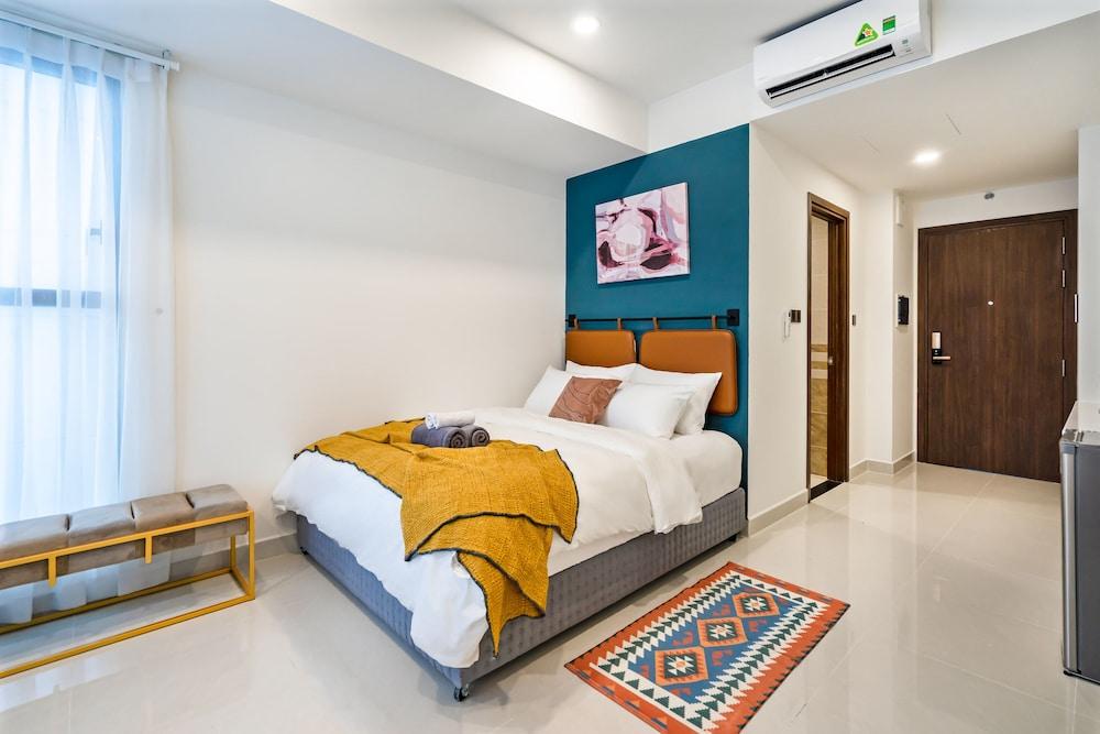 NOMADHOME Royal Suite Condotel