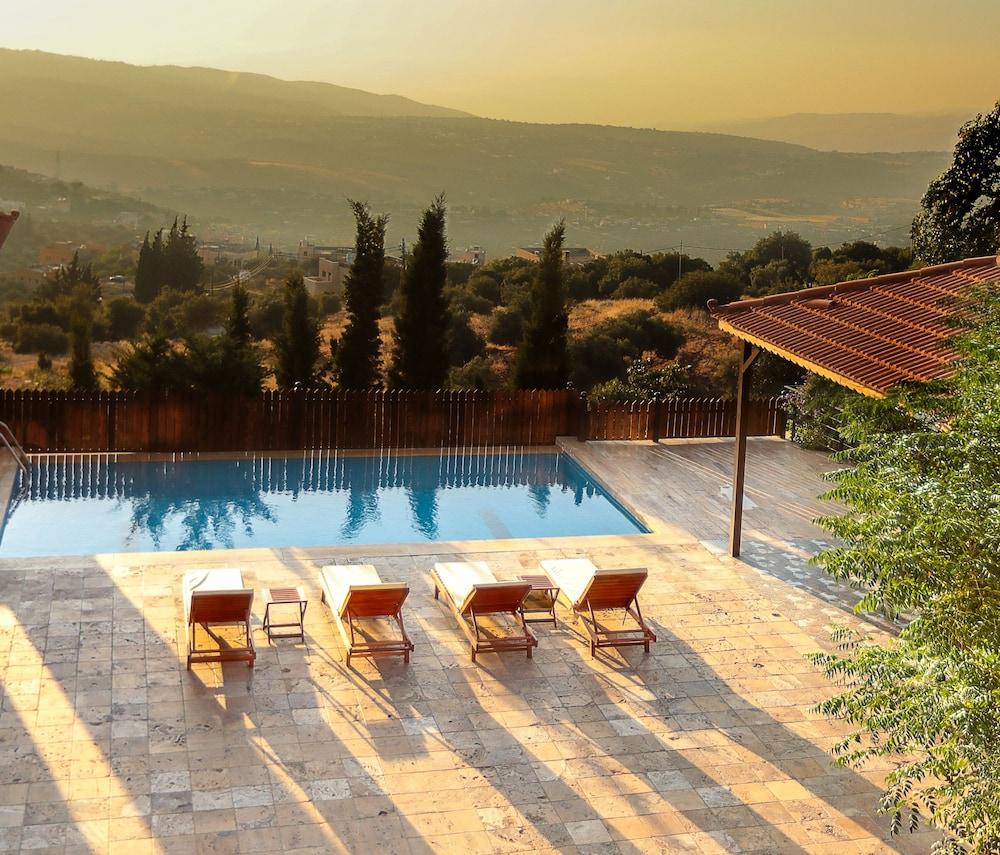 Villa Naya Branch 6 Saltus