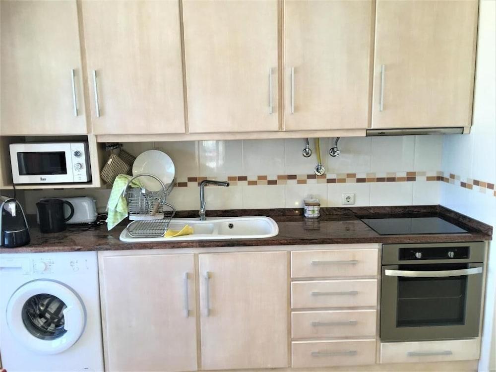 10E Torre Rocha by Casas & Papéis