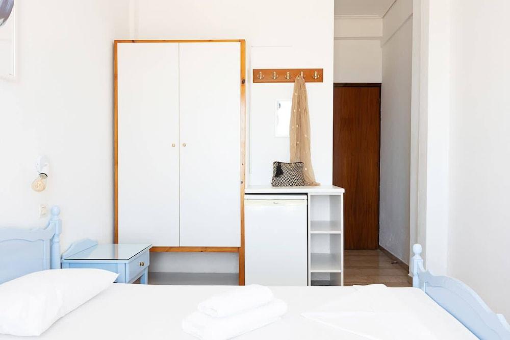 Potokaki Beachfront Hotel