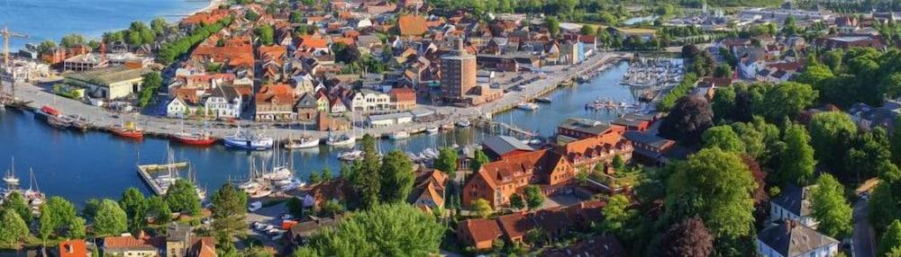 Frau Clara Haus - Ecke 3