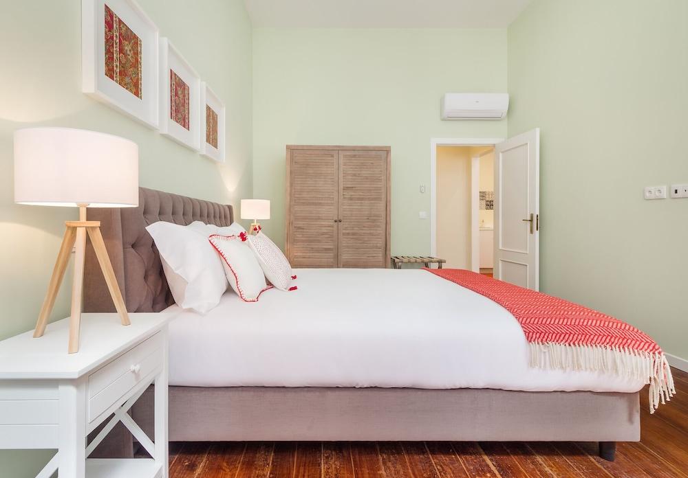 Nada03 · Faisama Historical 3 Design · Balcony · AC